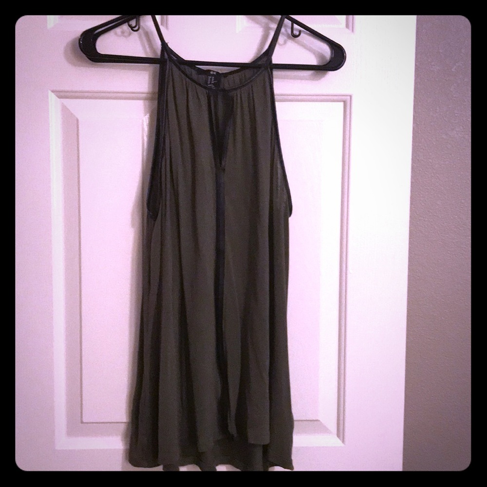 NWOT H&M keyhole tank olive green black trim xs